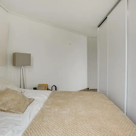 Top Floor With Patio And Exceptional Views *