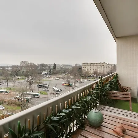 Apartment Top Floor With Patio And Exceptional Views