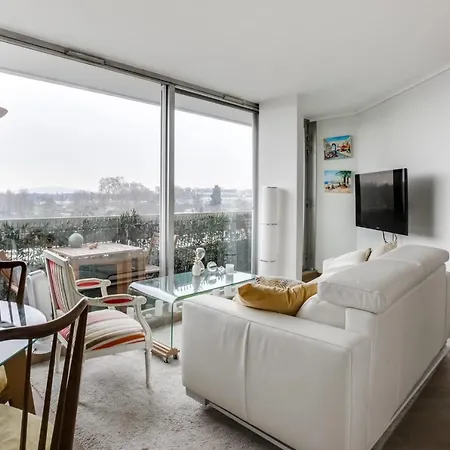 Top Floor With Patio And Exceptional Views * Paris